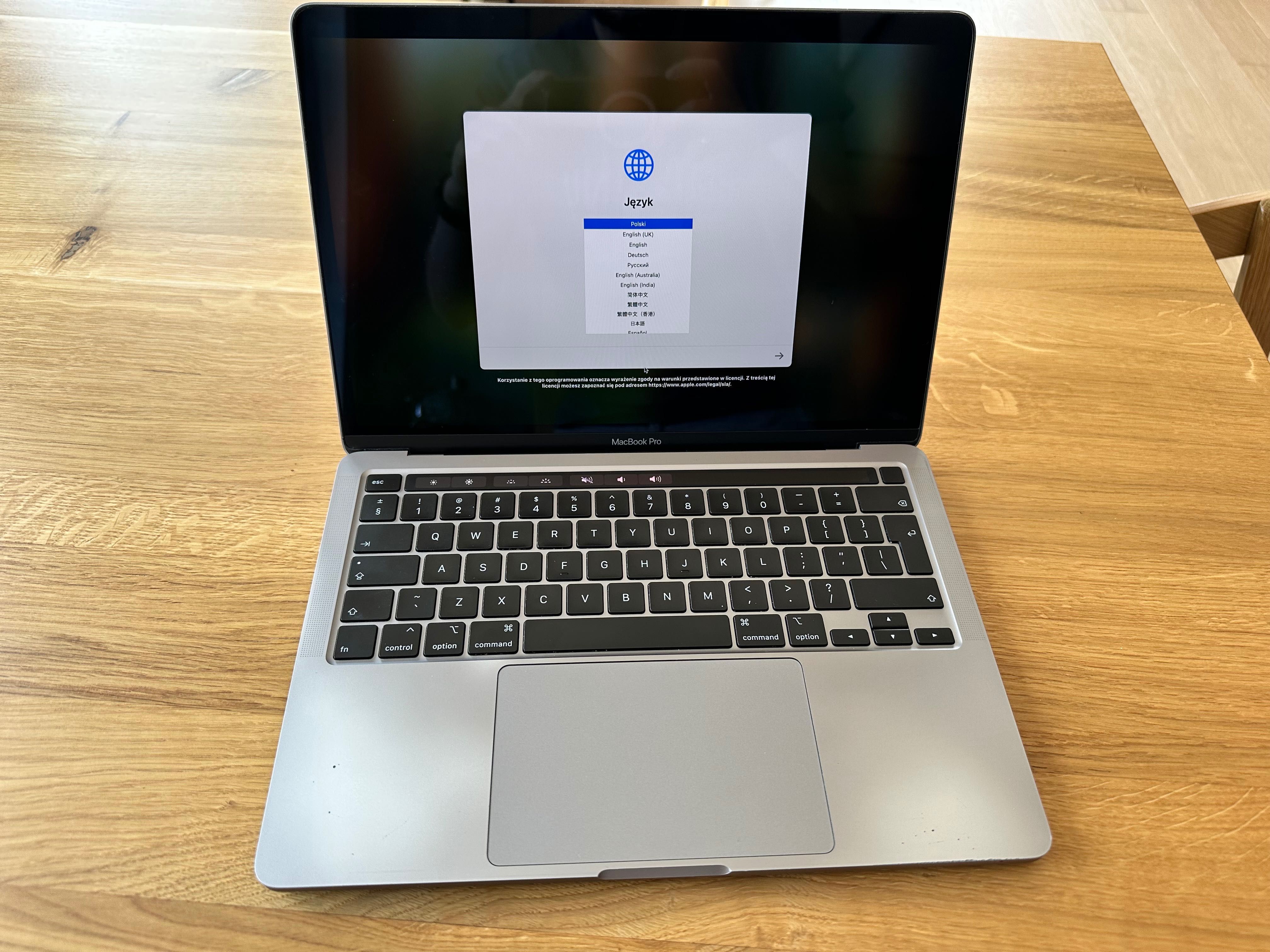 Apple MacBook Pro 13" 2020 16/512 GB (A2251) - 4 porty thunderbolt
