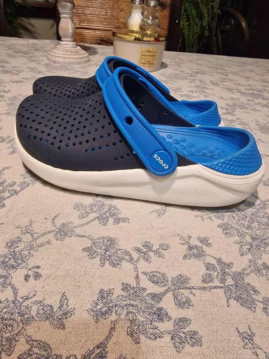 Klapki Crocs rozm 33