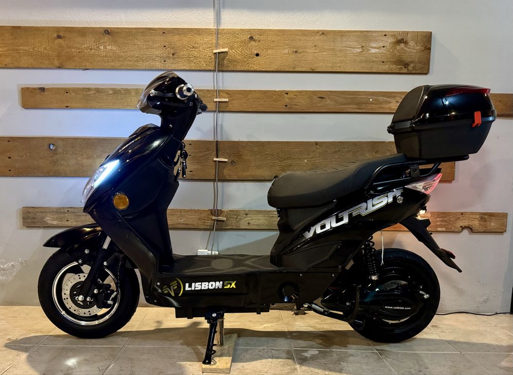 Scooter eletrica sem carta Voltrish Lisbon