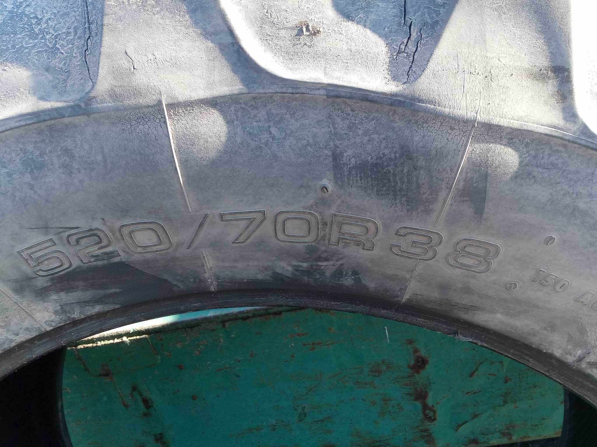 Sprzedam dwie opony 520/70R38