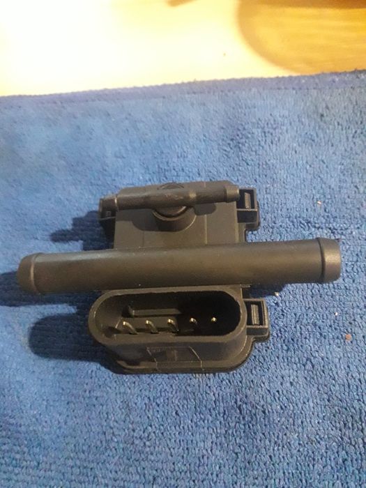 Датчик тиску газа