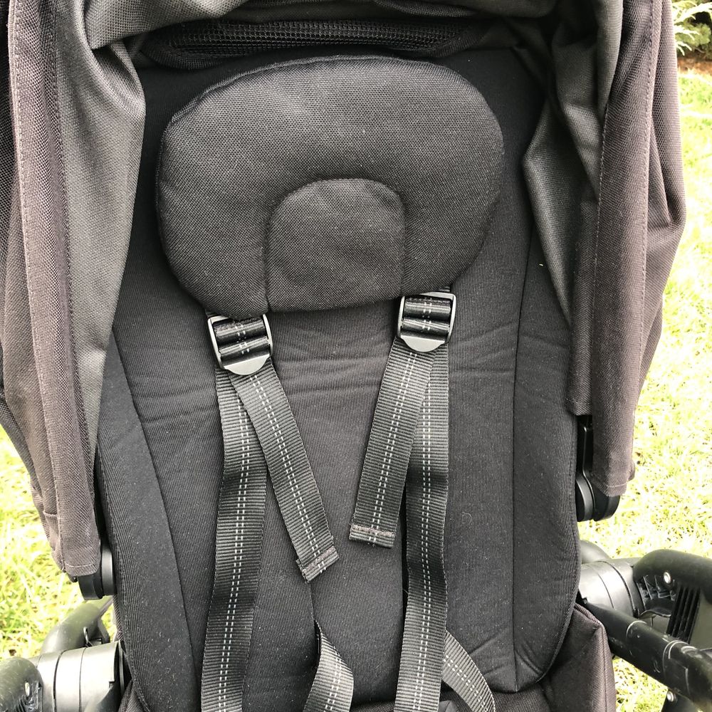 Прогулочная коляска Cybex Melio 3.0 Carbon Moon Black