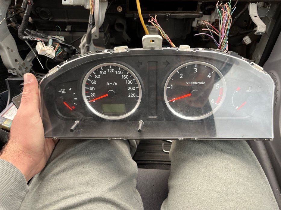 Quadrante Nissan ALMERA