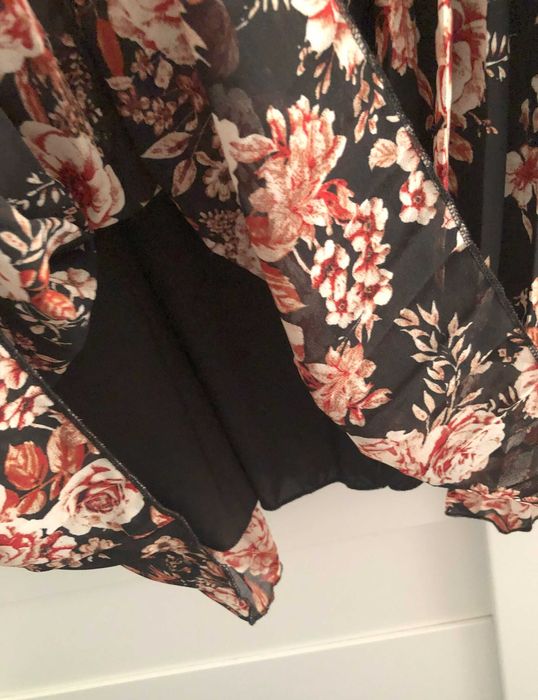 Śliczna sukienka plisowana