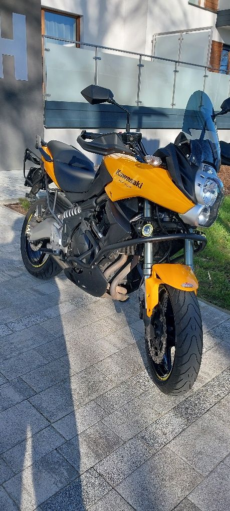 Sprzedam motocykl kawasaki versys 650