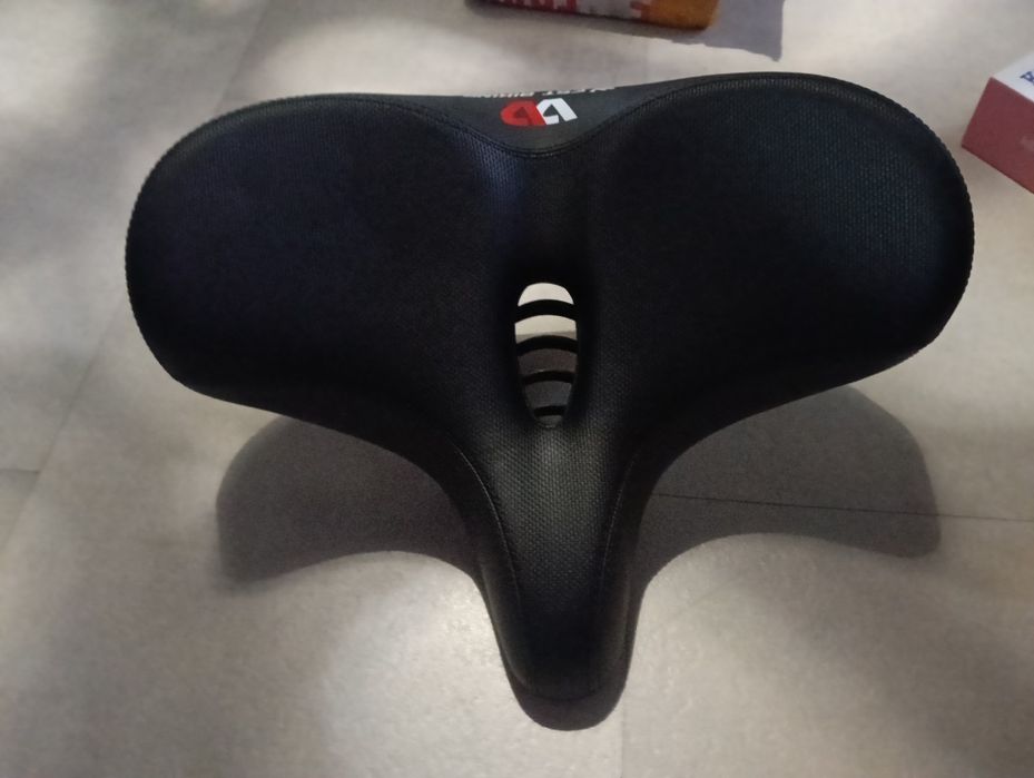 Banco de bicicleta west