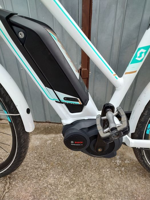 Scott e sub trekking elektryczny 45 cm Bosch