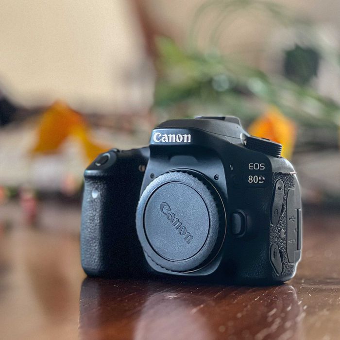 Canon 80D Como Nova