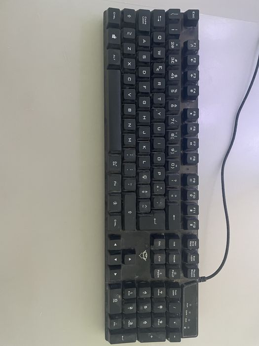 Teclado gtx835 rgb