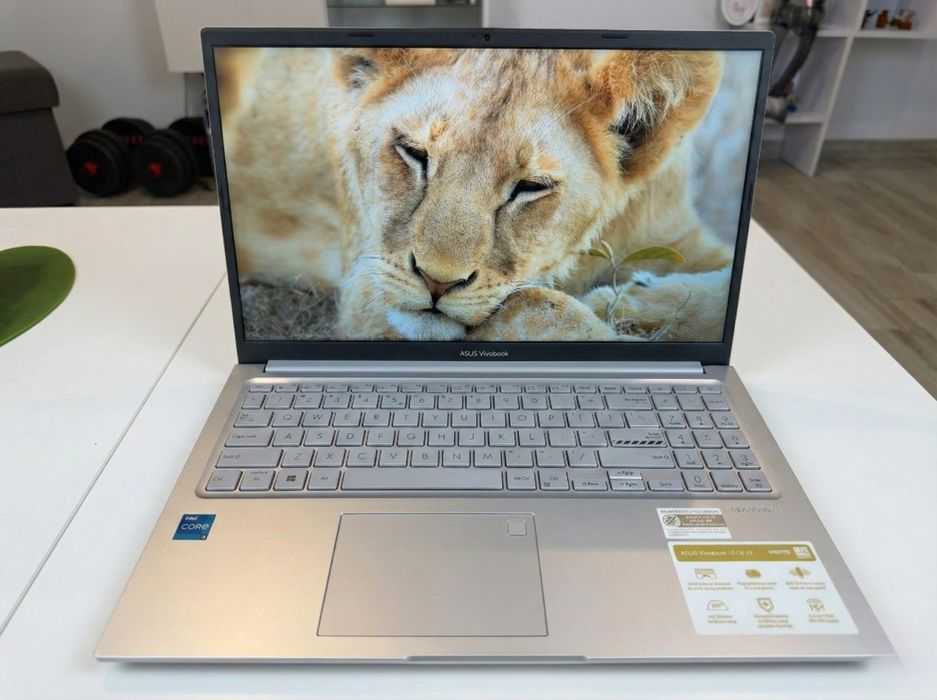 Laptop ASUS VIVOBOOK 15 / X1504V / 16GB RAM / 512 GB SSD / I3