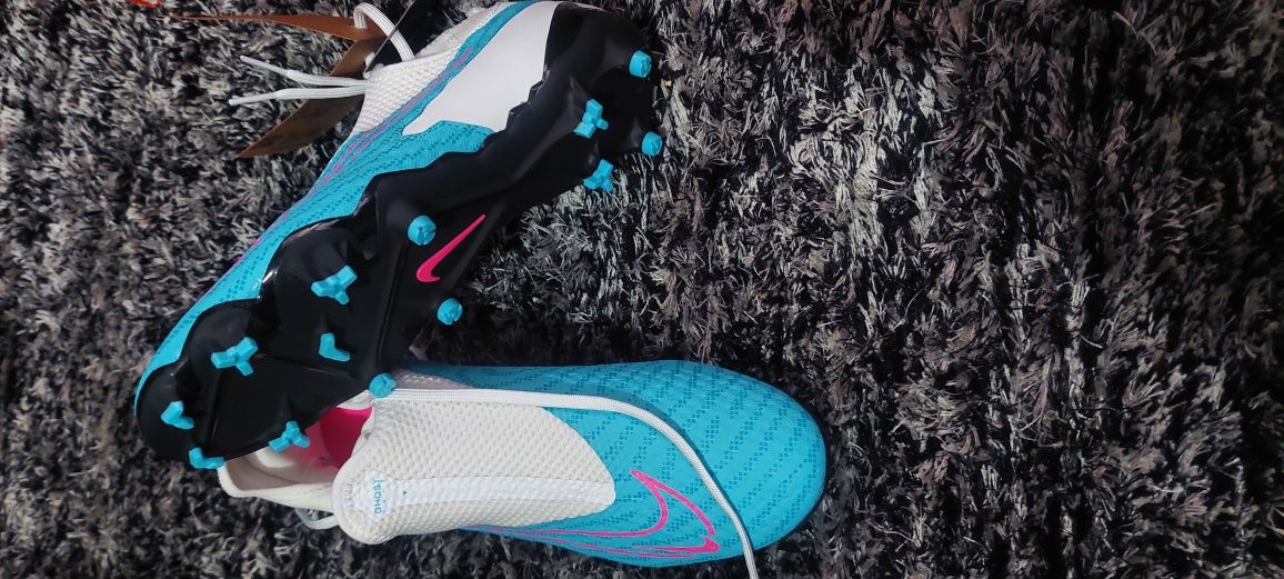 Nike Phantom GX Academy novas