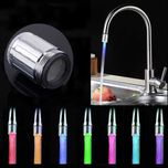 Светодиодная LED насадка-аэратор с подсветкой на кран/смеситель
