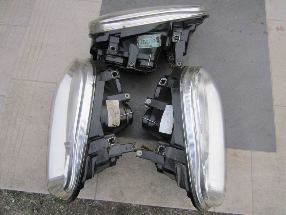 Lampy przednie przód Vw Golf 4 prawa,lewa HALOGEN IDEAŁ orginał