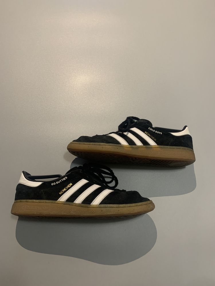 Adidas city Munchen (43 розмір)