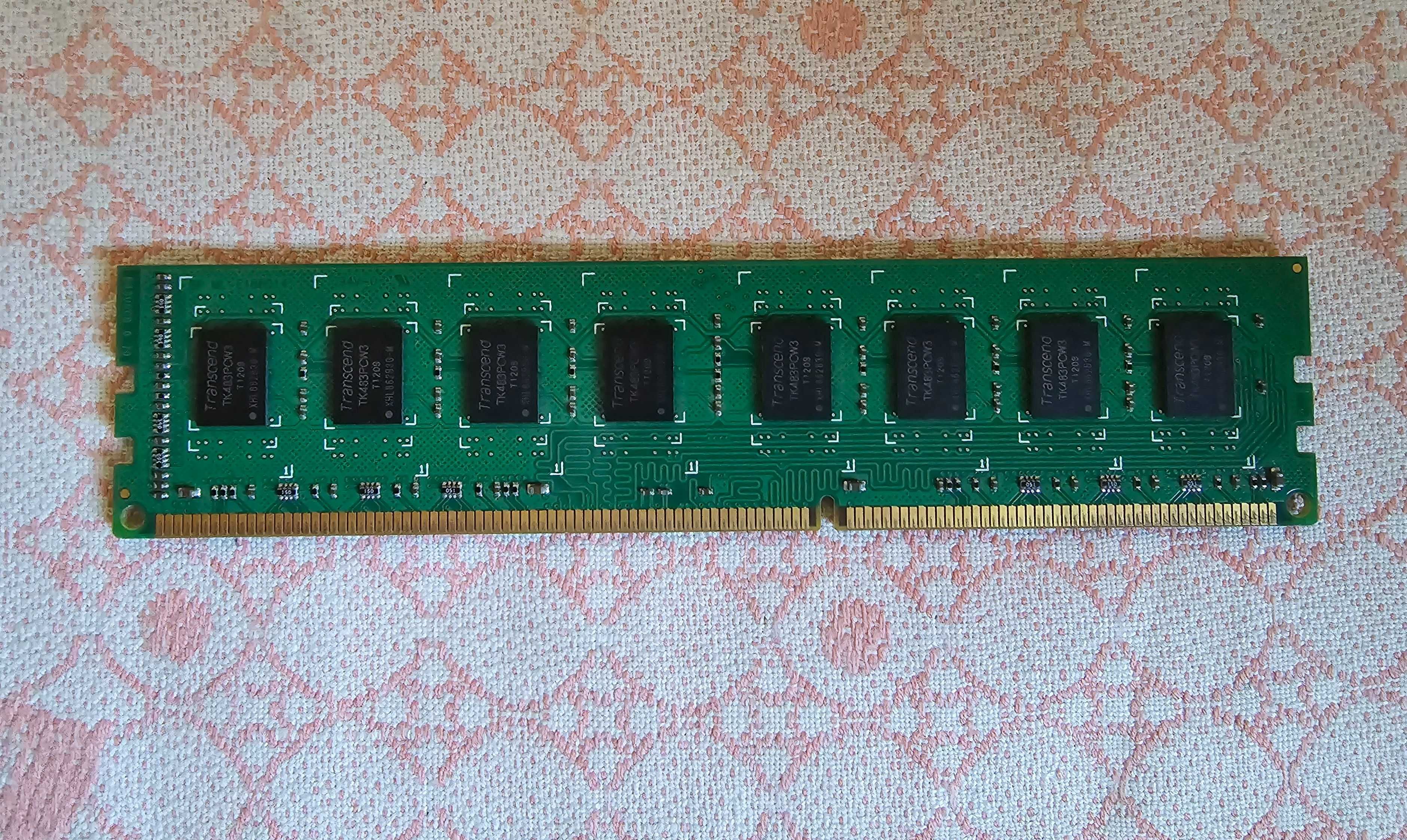 Оперативна пам'ять 4ГБ DDR3 Transcend 1333DIMM