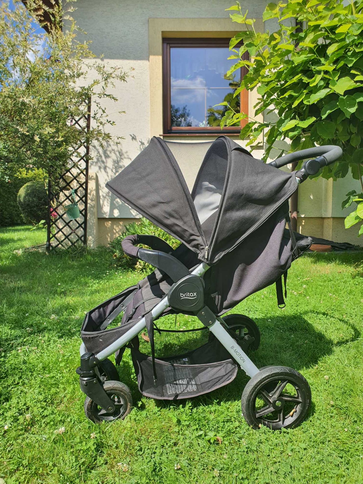 Okazja !! Designerski wózek prestiżowej marki Britax Romer B-Motion.