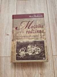 Mozaika rodzinna autorstwa Marii Diatłowickiej