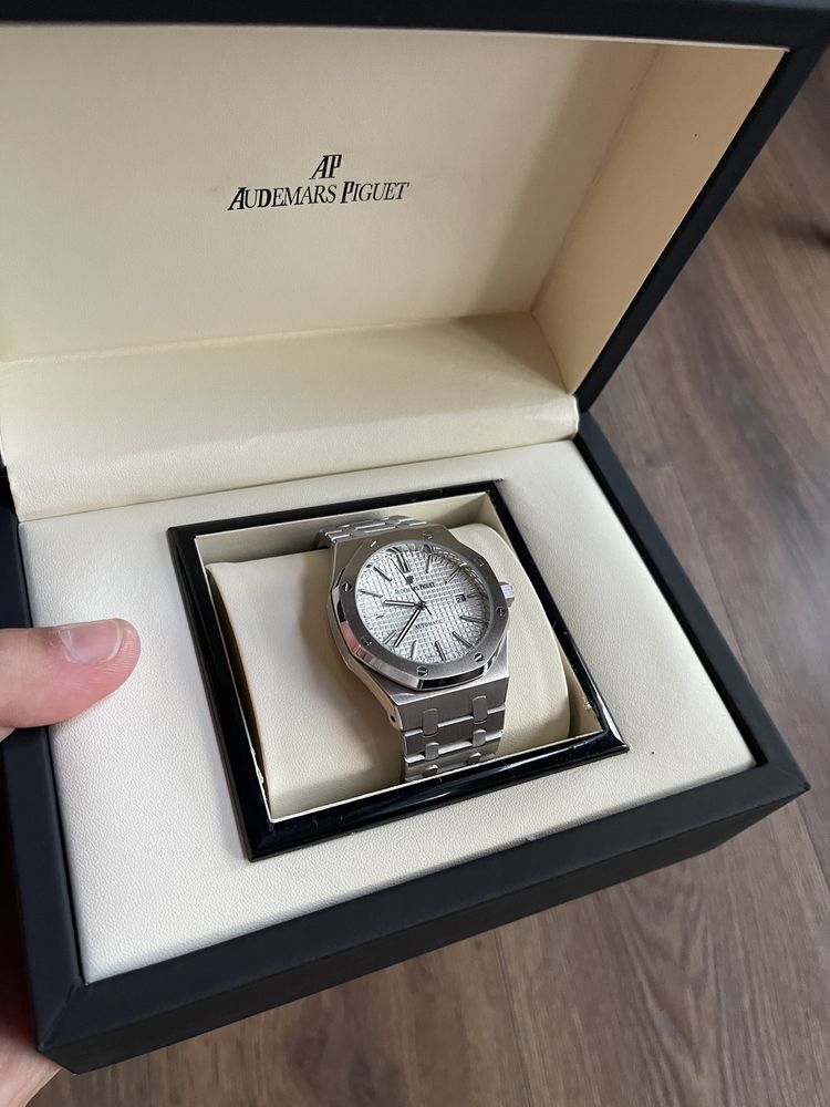 Nowy Zegarek audemars piguet nie patek philippe hublot