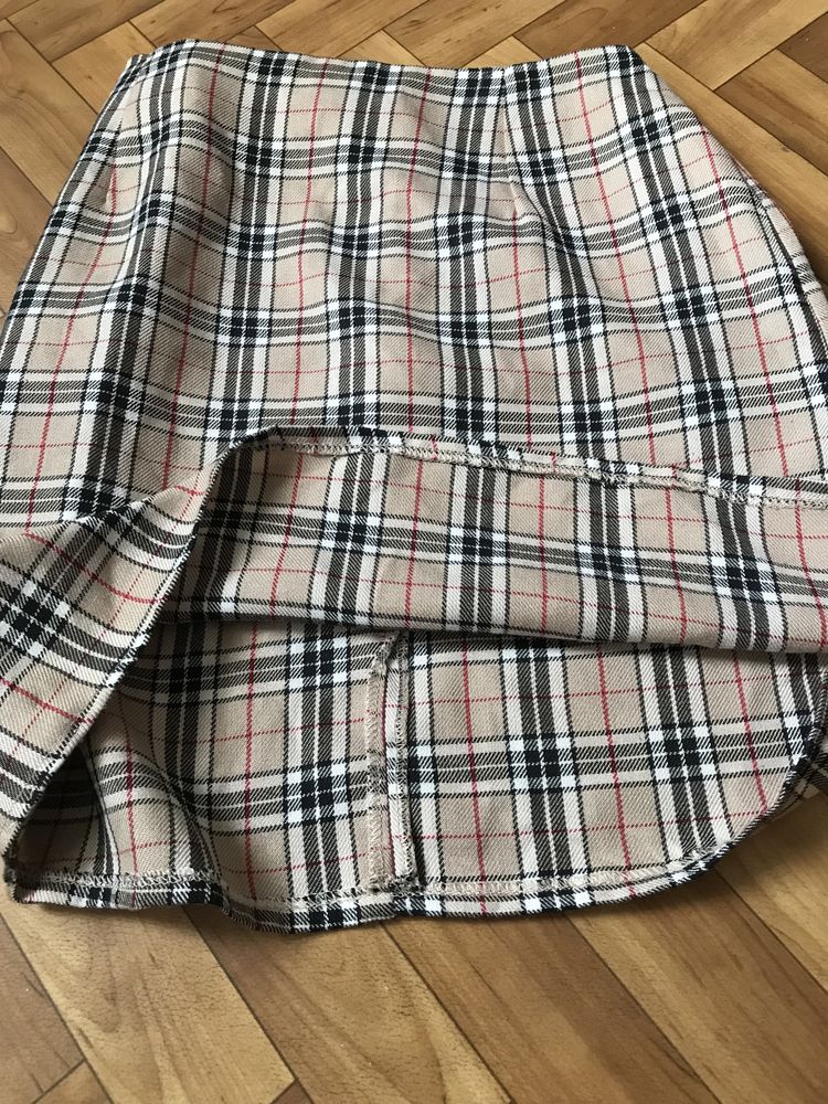 Трендовая юбка в стиле burberry XS-S