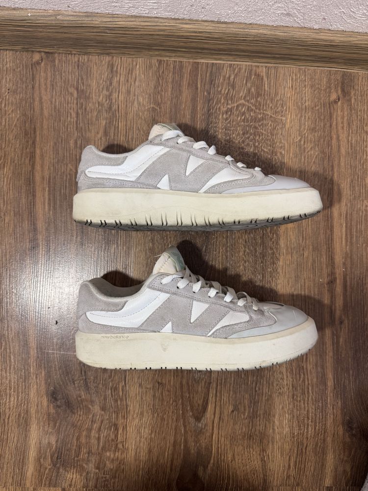 Кросівки  New balance CT302