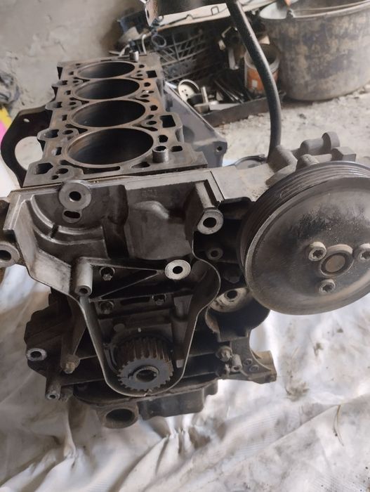 Двигун блок Opel 1.8 Z18XEP Zafira b