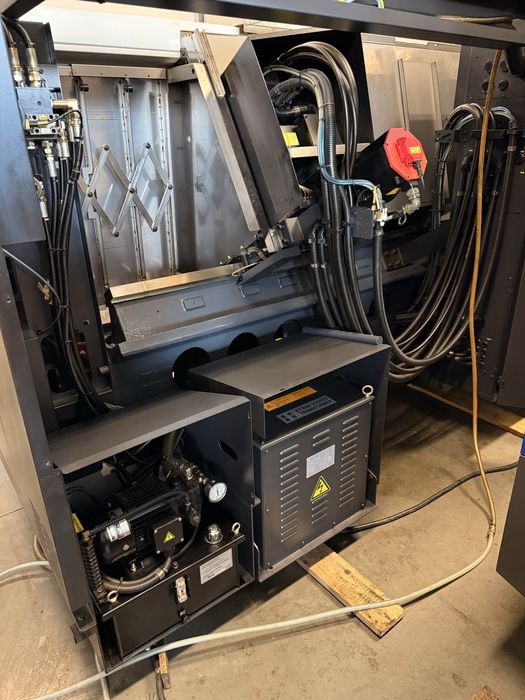 Tokarka cnc Doosan Puma 2600M