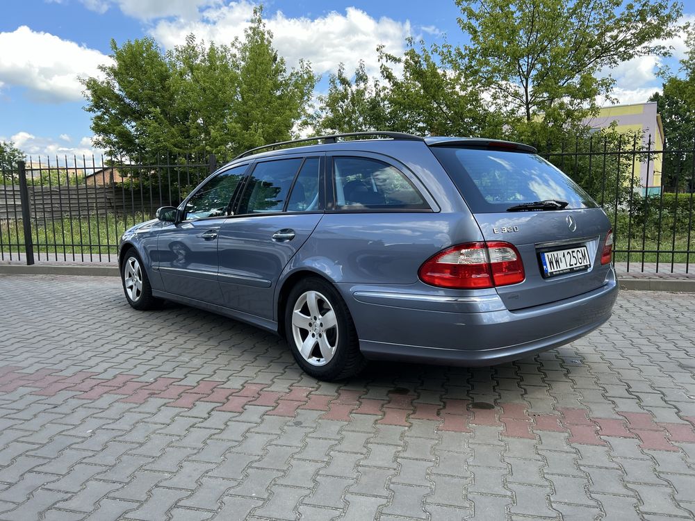 Mercedes W211 (S211) E320 бензин. Прекрасний стан. Рідна фарба і скло.