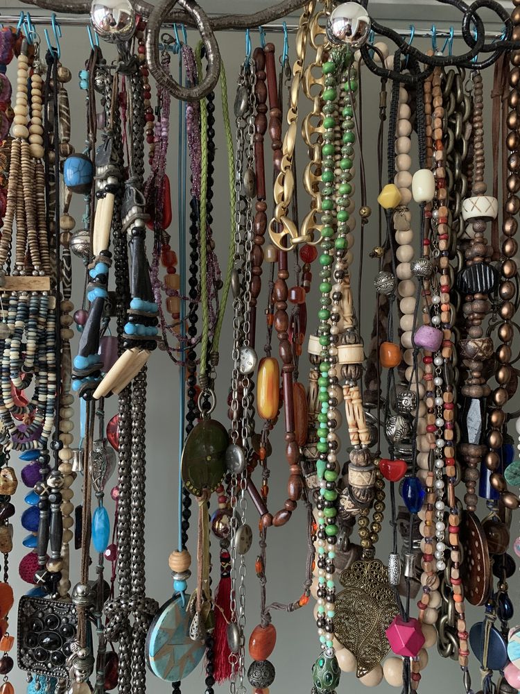 Coleção de colares compridos mulher