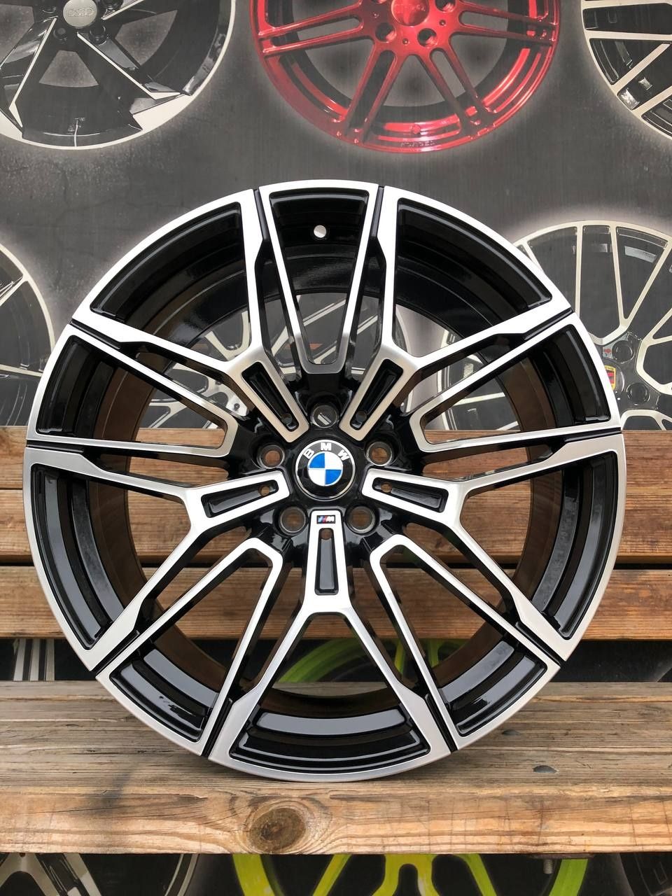 777 Новые разноширокие диски style 825M R19 5/112 BMW G20 G30/31 G11/1
