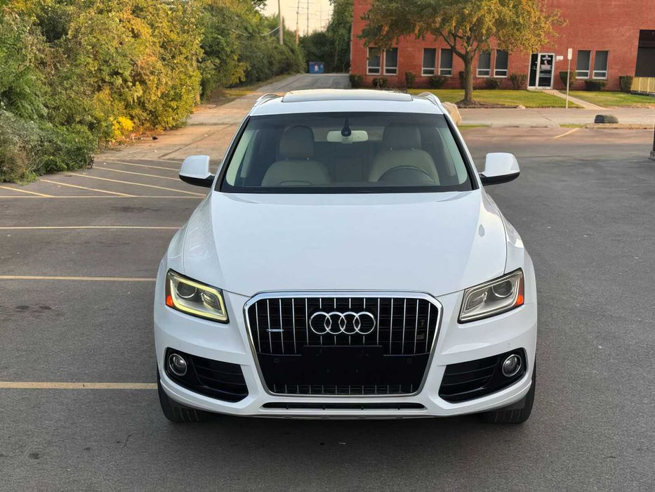 Audi Q5      2015
