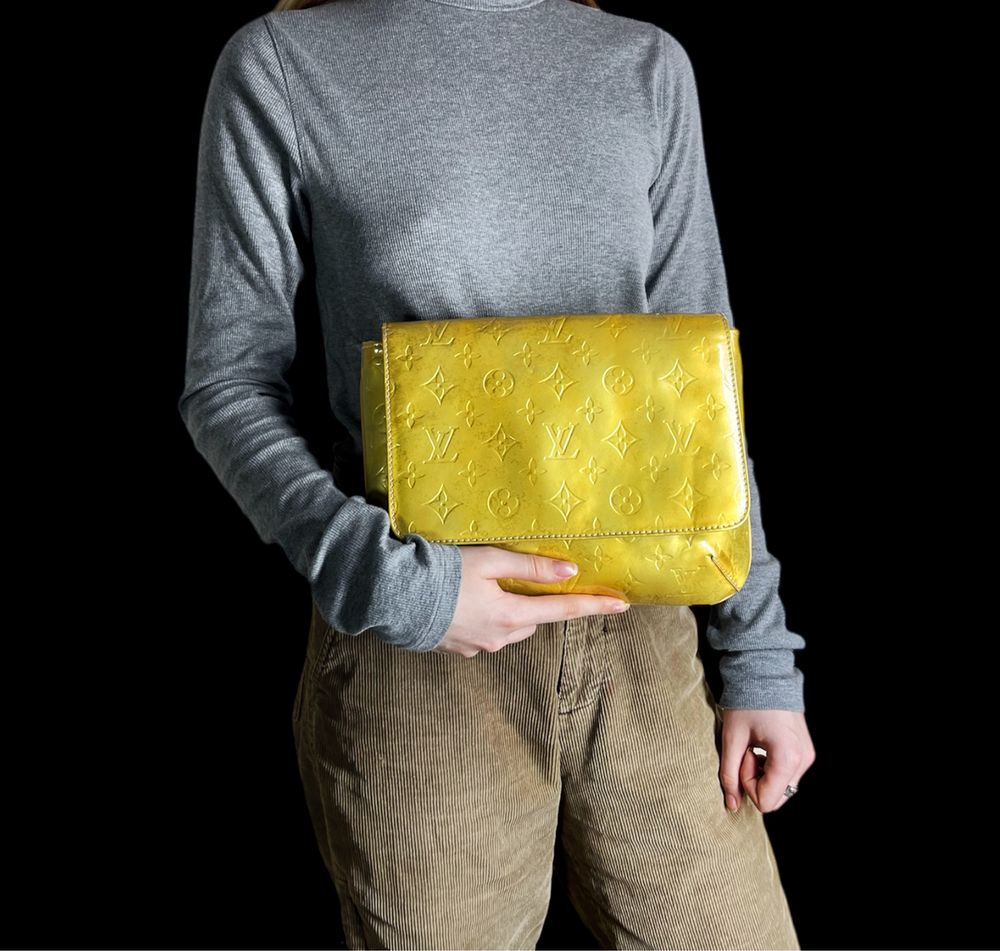 Женская сумка клатч Louis Vuitton gold clutch оригинал