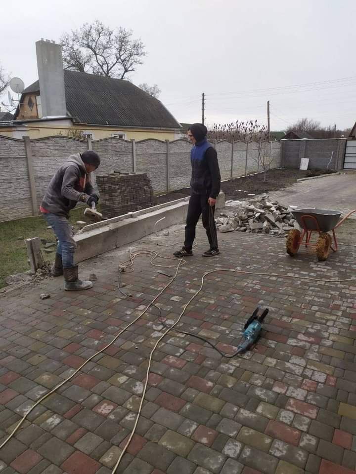 Демонтаж домов під ноль.