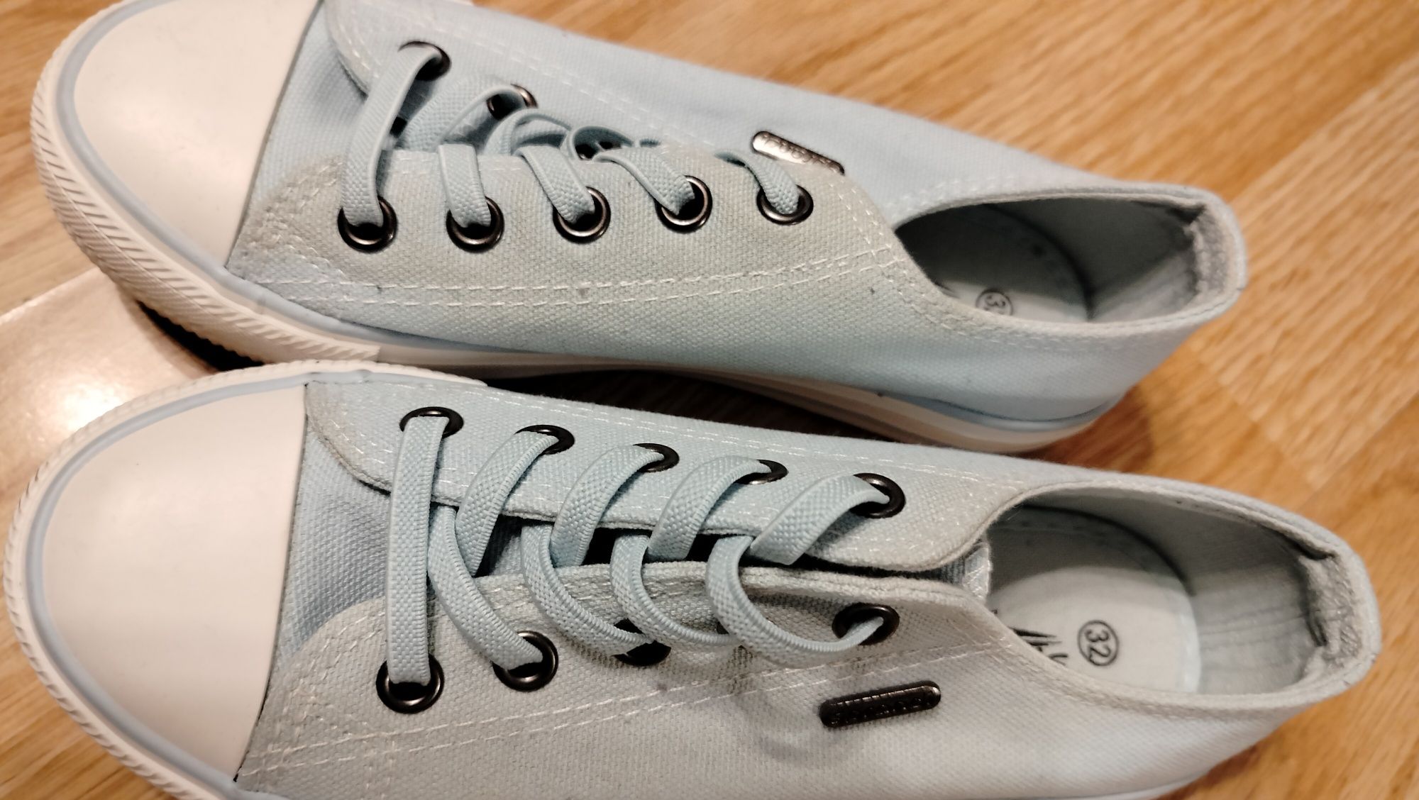 NOWE trampki rozmiar 32