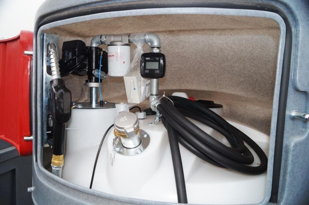TOMASZÓW LUB. Zbiornik dwupłaszczowy na paliwo SWIMER 1500 l ON Diesel