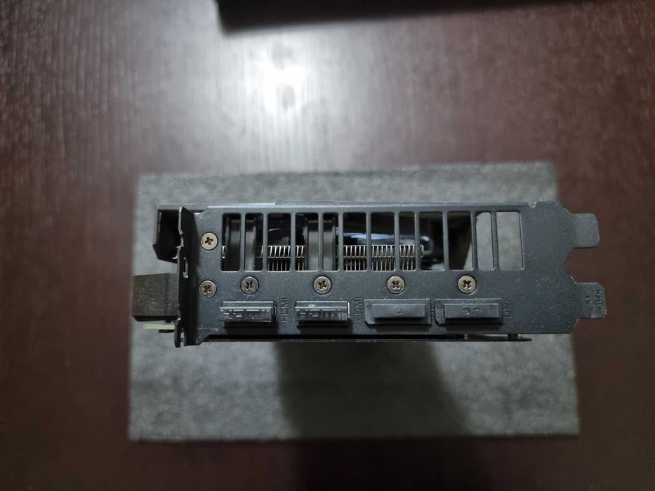 Placa Gráfica - Asus Geforce GTX 1660 Super ROG STRIX GAMING