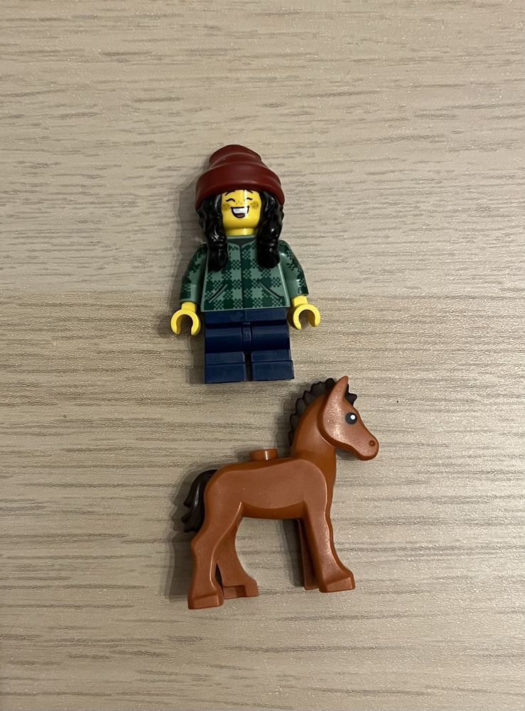 LEGO Minifigurki seria 22 - koń i opiekunka