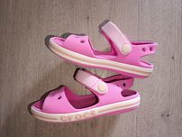 Sandałki crocs crocband różowe dla dziewczynki r. 9, 16 cm