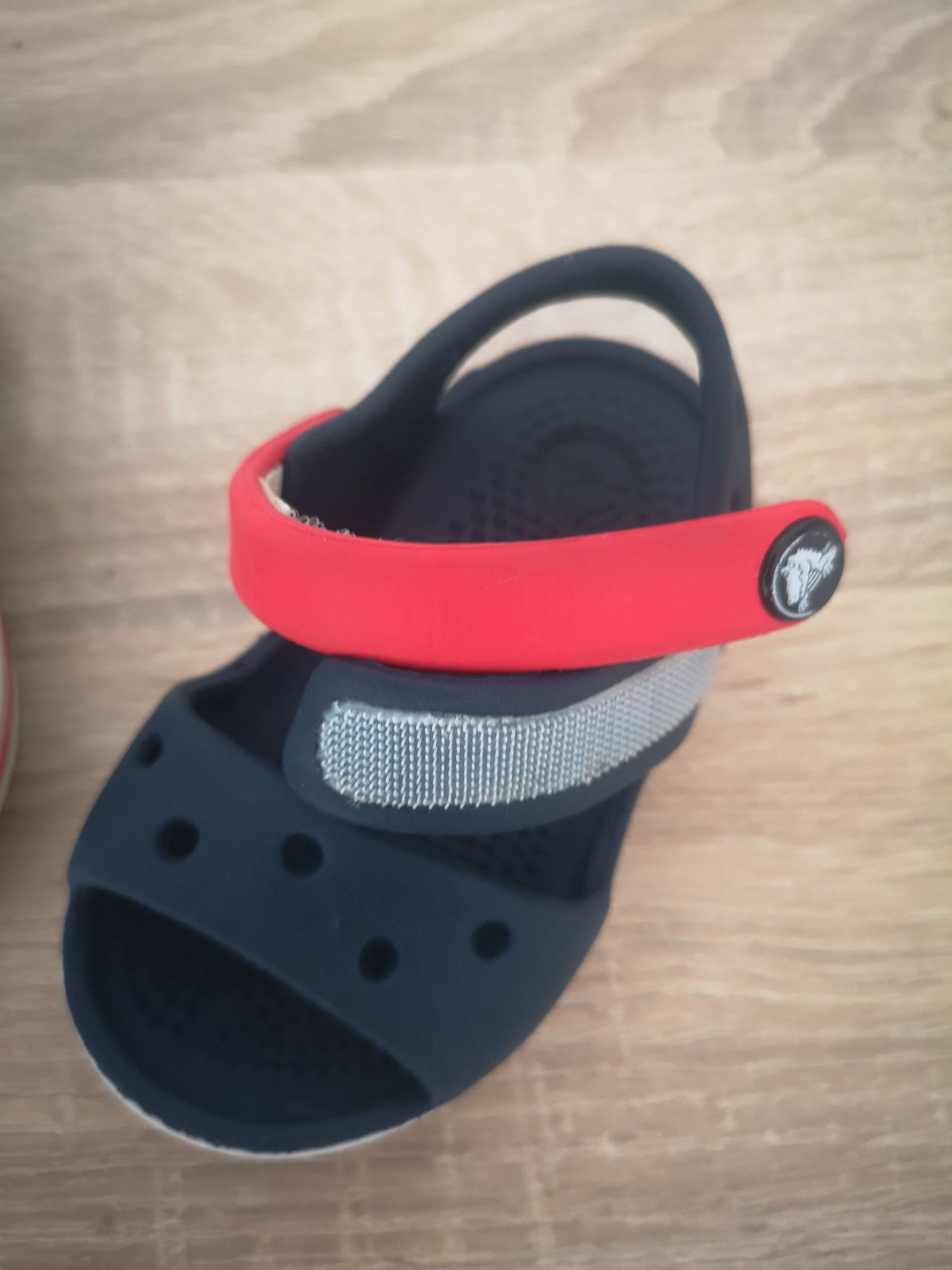 Sandały Crocks C4 EU 19-20