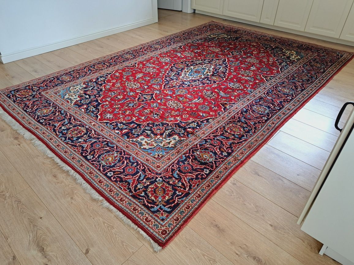 Luksusowy Perski Dywan Meshed 190x300 cm – Klasa, Tradycja i Elegancja