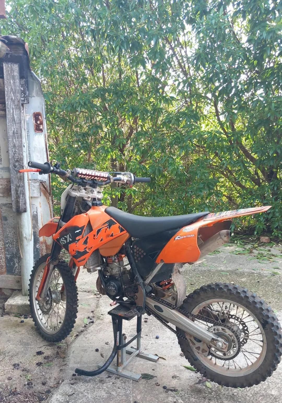 Vendo bmw 320d E91 2005 juntamente com ktm 85cc 2006