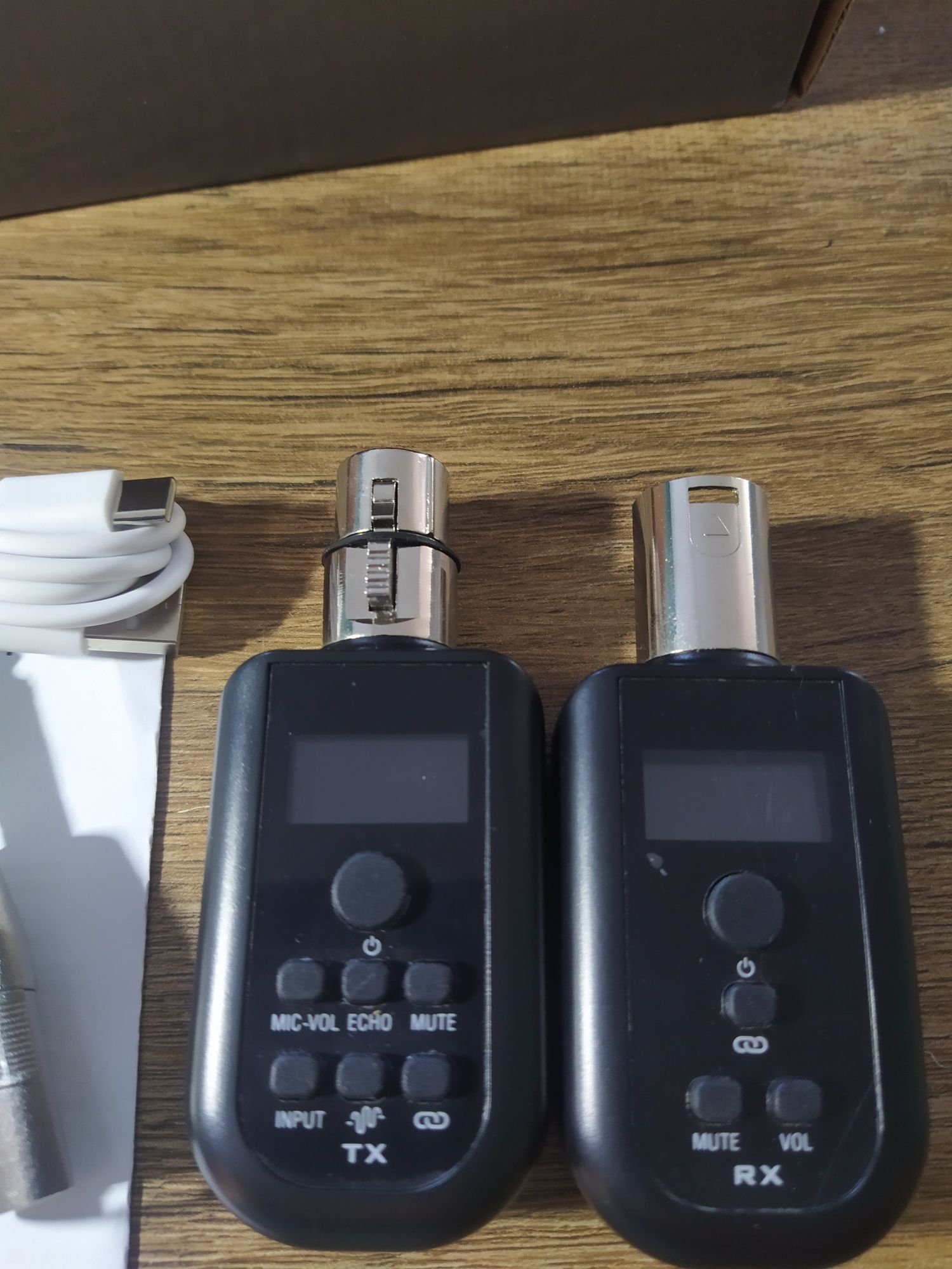 Bezprzewodowy system mikrofonowy