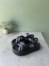 Продам босоніжки Zara 36 розмір,сандалі,жіночі,женские,босоножки,санда