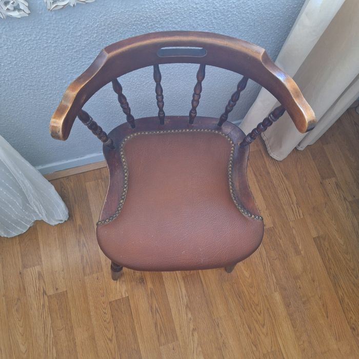 Cadeira antiga oportunidade