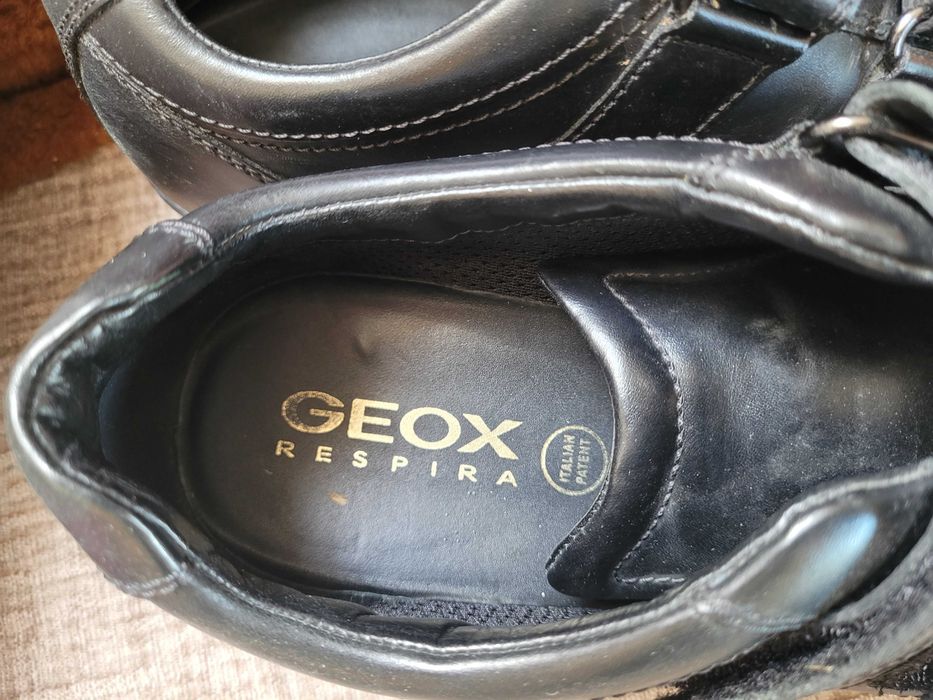 Buty męskie Geox 42.5 jak nowe