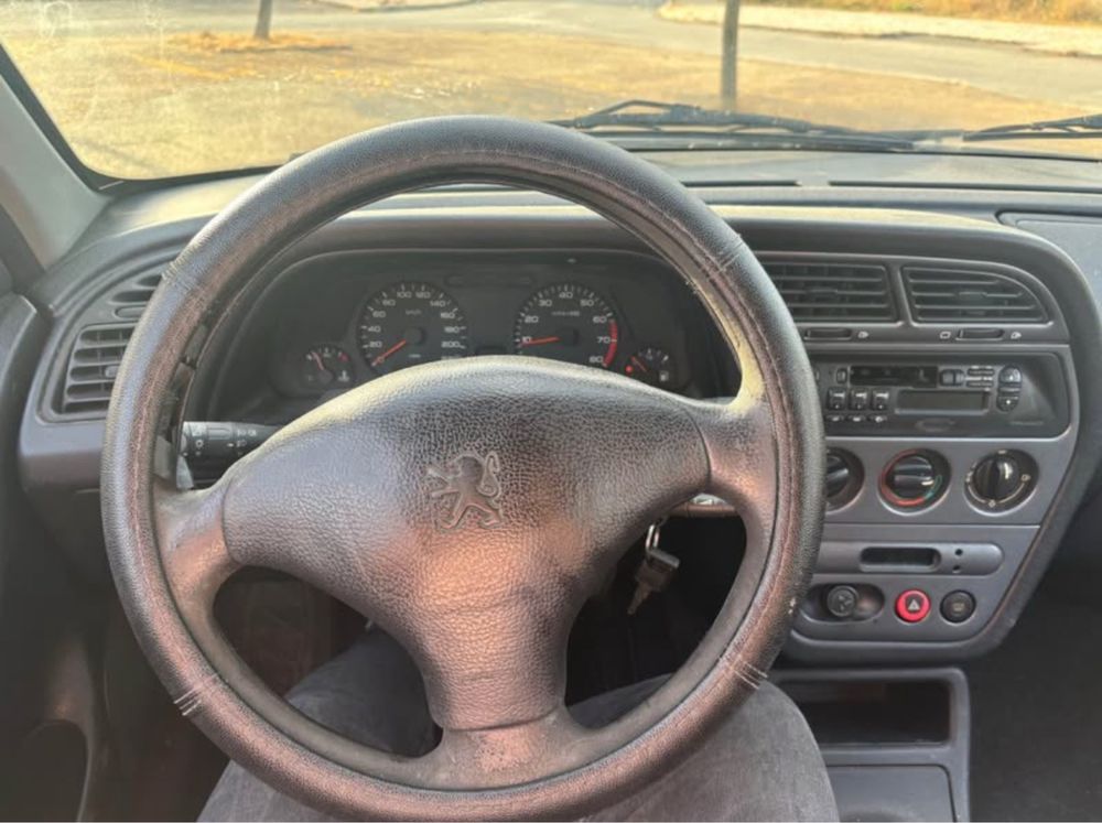 Peugeot 306 1.4 gasolina