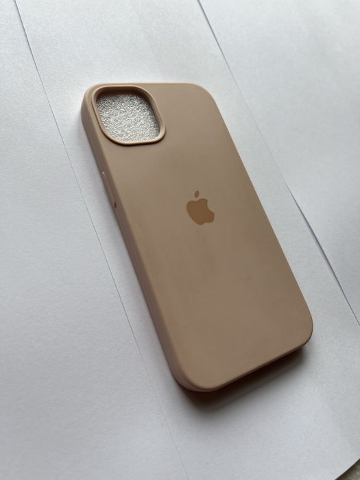 Продам чохли на Iphone 13 та 11Pro Max