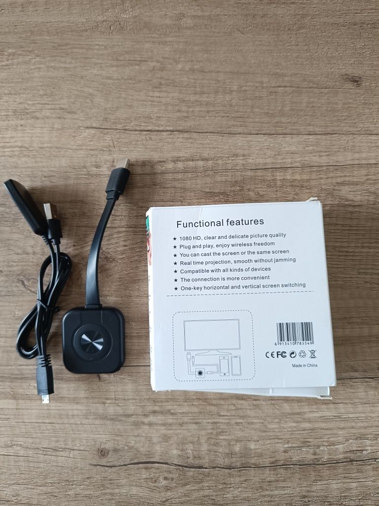 Adaptador/ projetor para TVs e monitores
