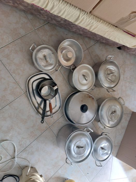 Conjunto de panelas -Almada