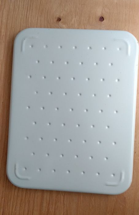 Металлический поддон. Эмаль.