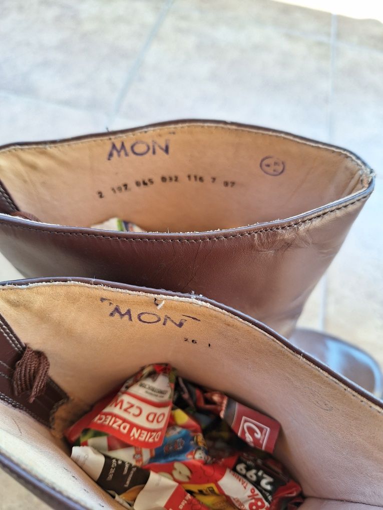 Buty wojskowe męskie nowe że skóry rozmiar 26